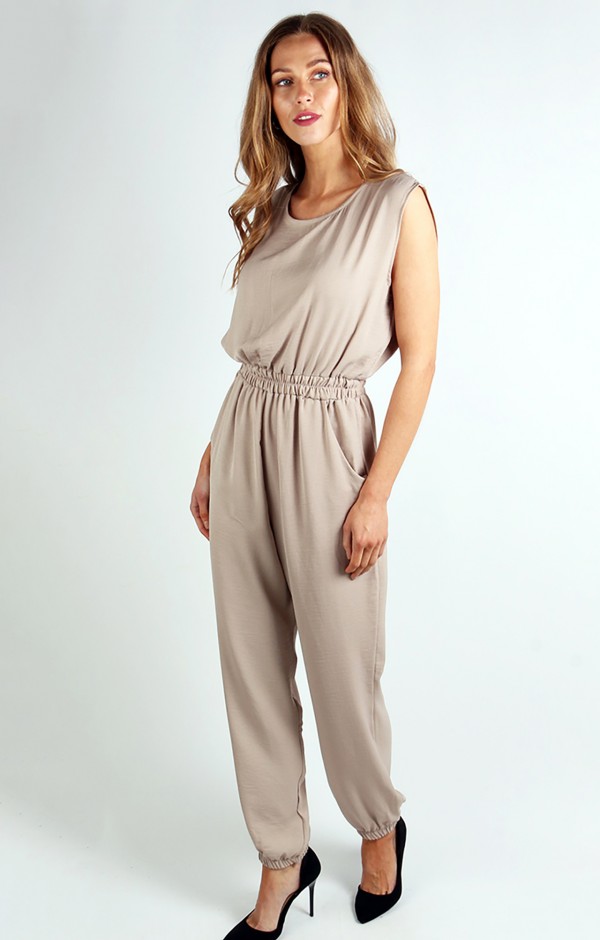 Sleeveless Jumpsuit With Front Pockets