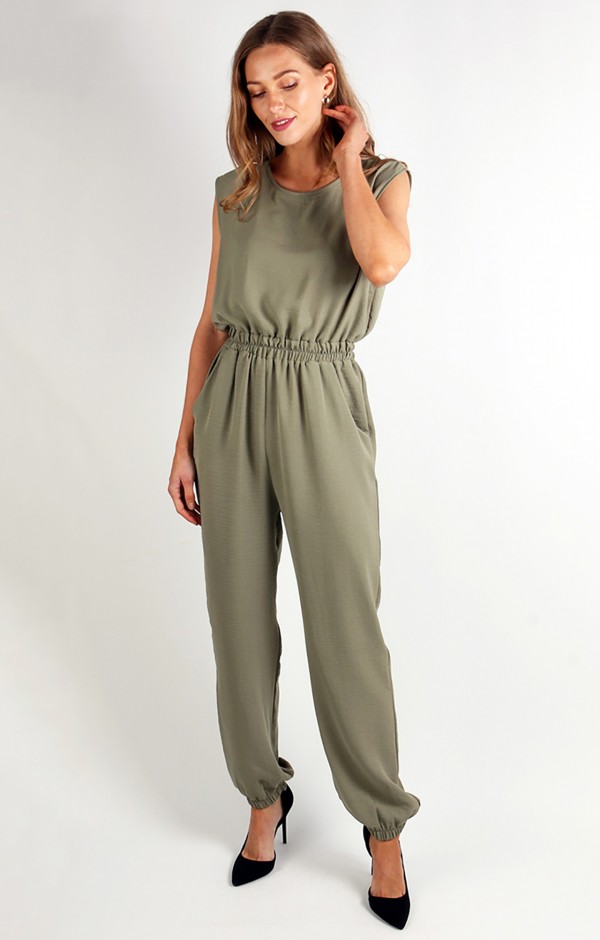 Sleeveless Jumpsuit With Front Pockets